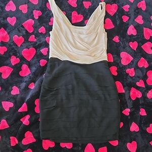 Express‎ Cream and Gray Sheath Mini Dress